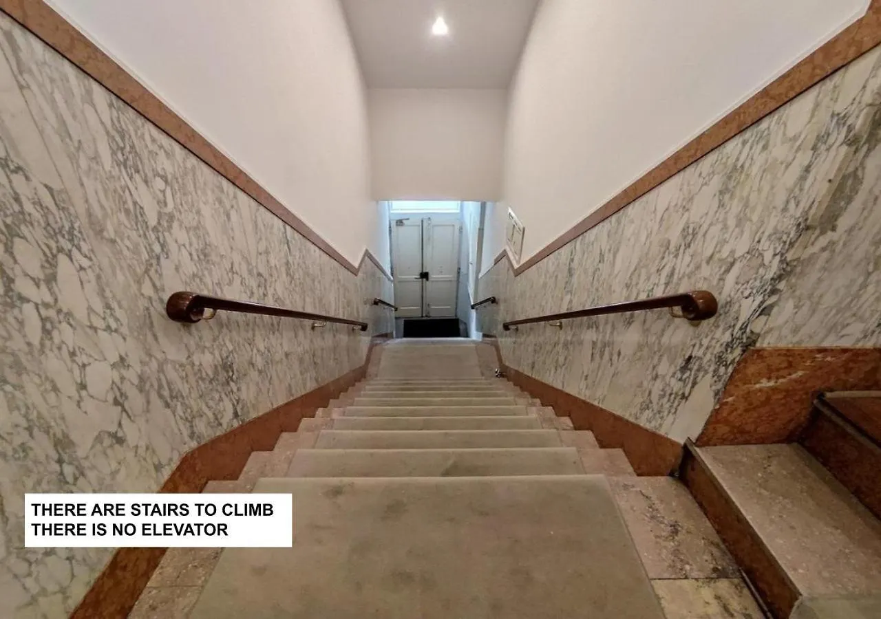 Seta Spacious Apartment Next To The Duomo Florenz Italien
